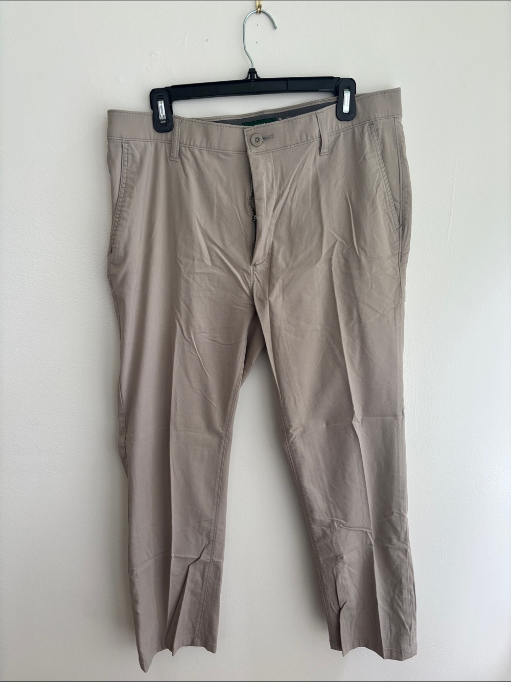 Orvis men’s khaki pants